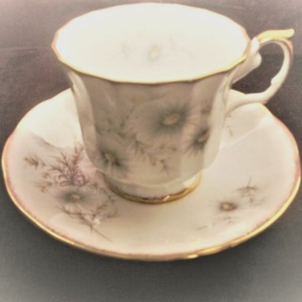 Vintage Elizabethan Tea Cup and Saucer